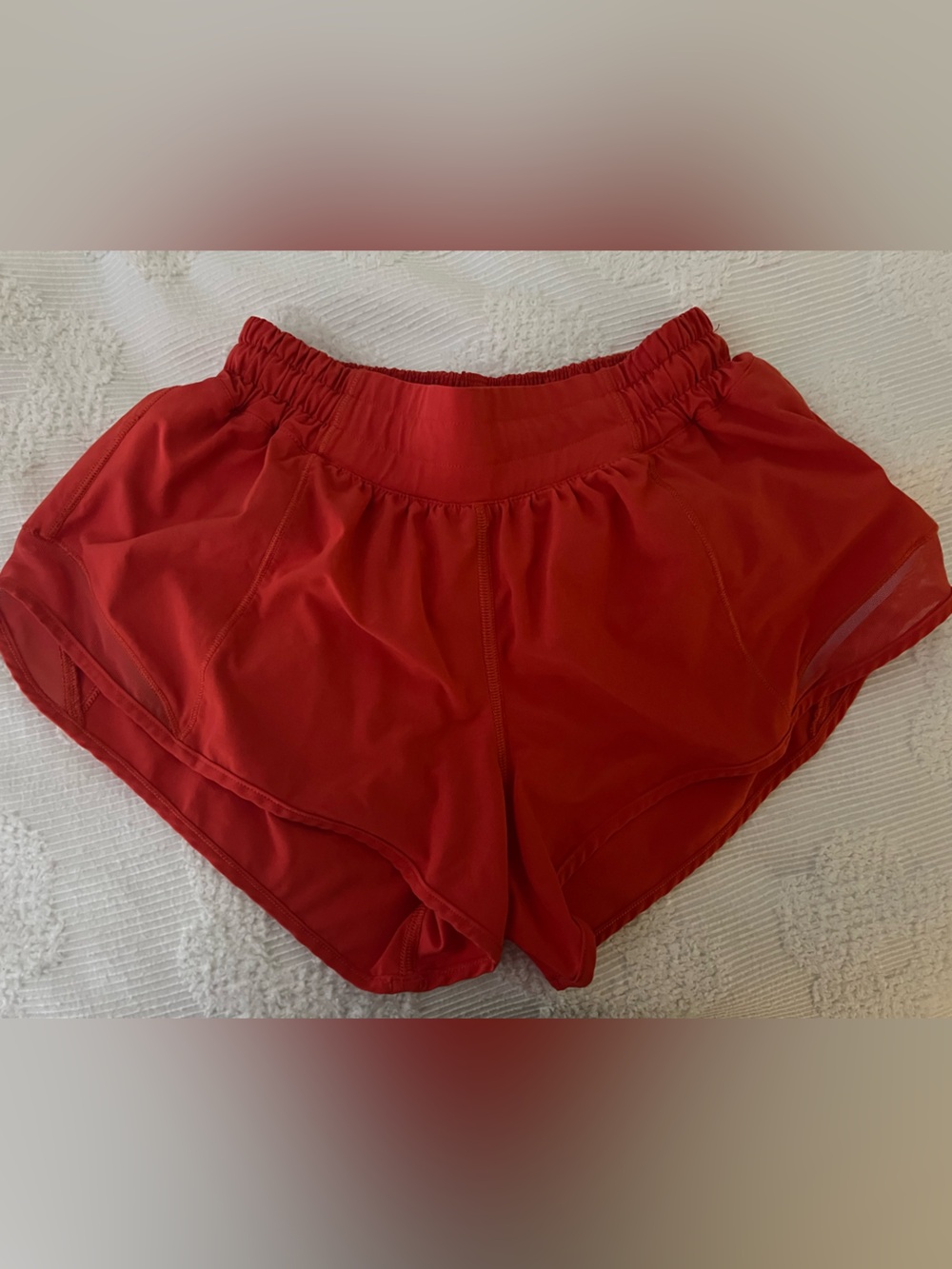 Lulu Lemon Hotty Hot shorts 2.5